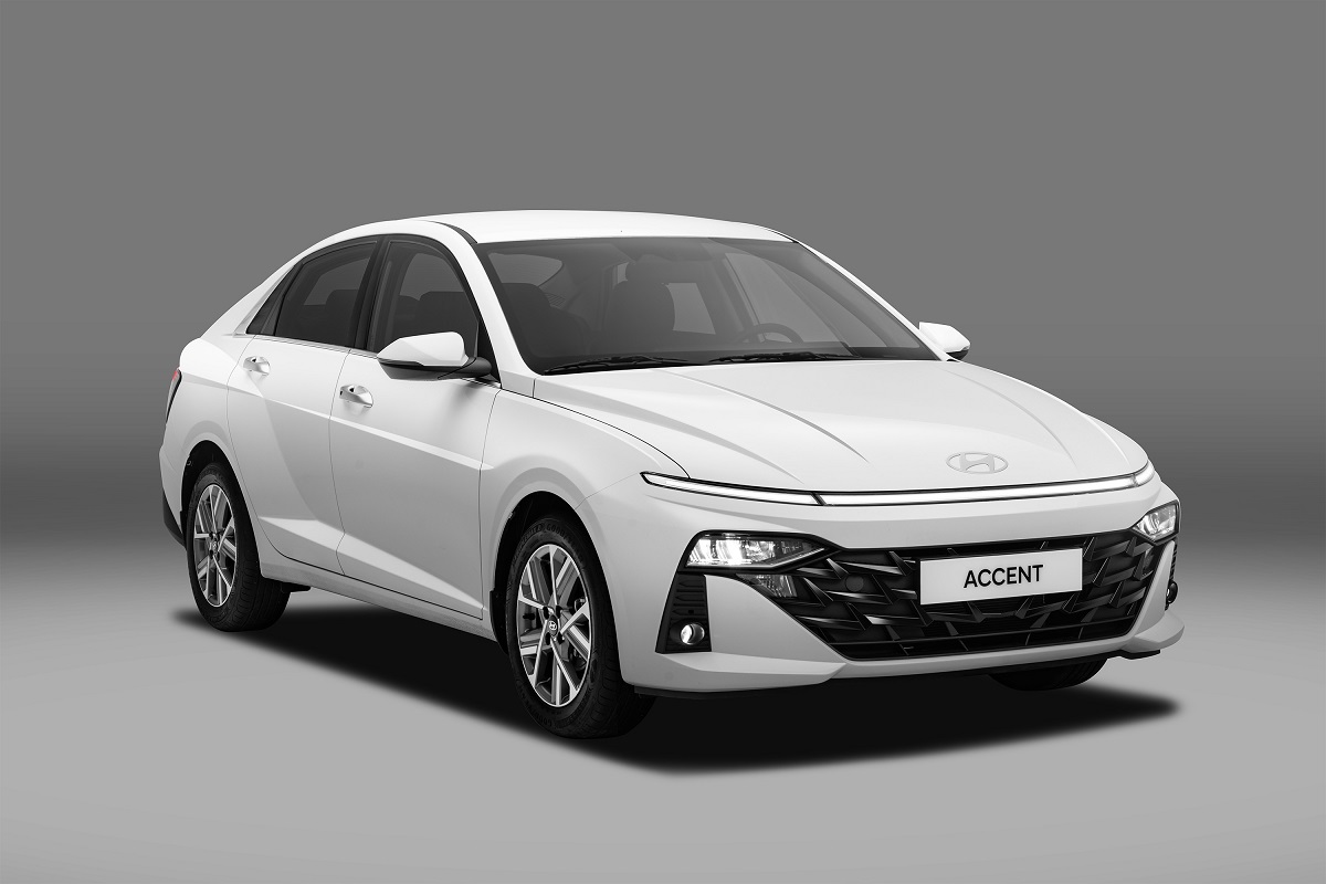 Hyundai Accent All New - 03 - Hyundai Long Biên